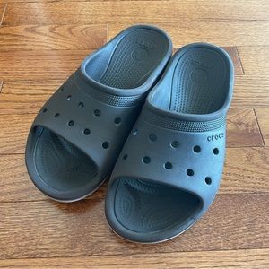 Crocs Slide On Flip Flop Sandals Open Toe Men’s Size 7 Women Size 9 Unisex